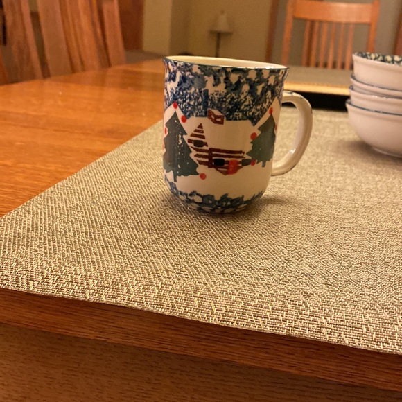 Blue Christmas Scene Mug & 4 Bowls - Picture 4 of 5